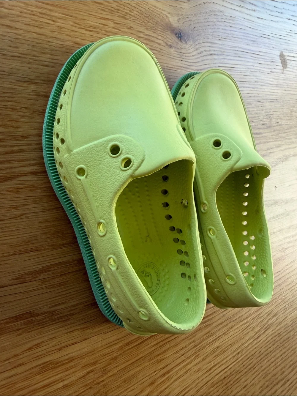 Native Shoes Kids Baby's Lime Green Water Slip-On Loafers!